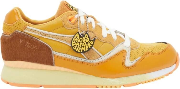 Diadora V7000 Amigos Para Siempre Sneakers