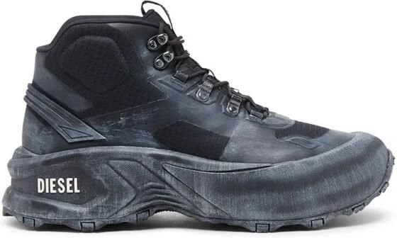 Diesel D-Cage Hiking