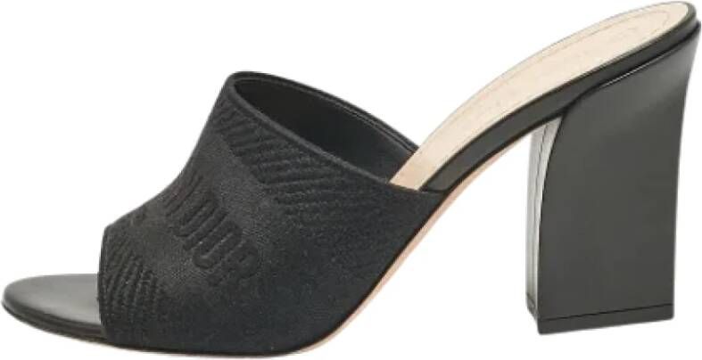 Dior Vintage Pre-owned Canvas sandals Black Dames
