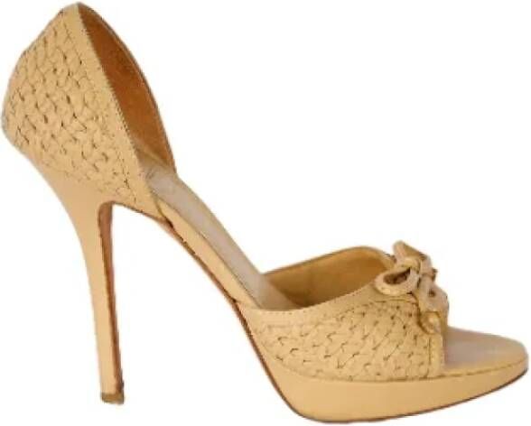 Dior Vintage Pre-owned Leather heels Beige Dames
