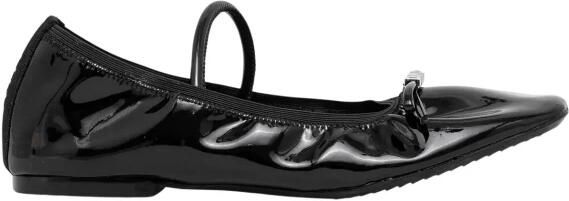 DKNY Dale Ballerina