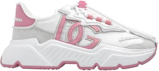 Dolce & Gabbana Daymaster Sneakers met Logo-Patch en Oversized-Gummisohle Pink Dames