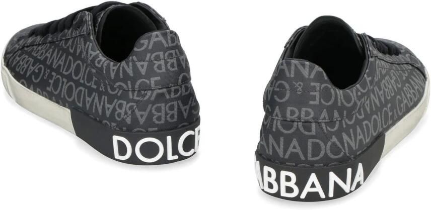 Dolce & Gabbana All-Over Logo Print Low-Top Sneakers - Foto 2