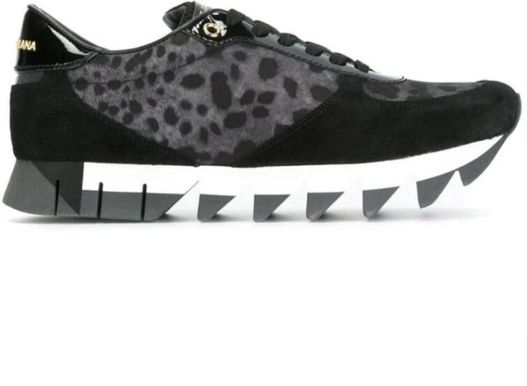 Dolce & Gabbana Leopard Print Sneakers Stijlvol Ontwerp