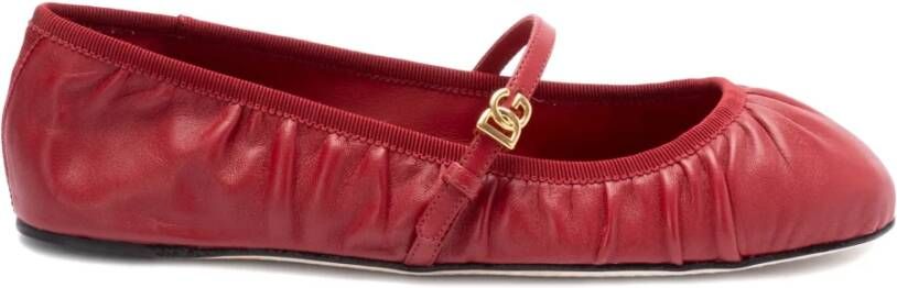 Dolce & Gabbana Rode platte schoenen met logogesp