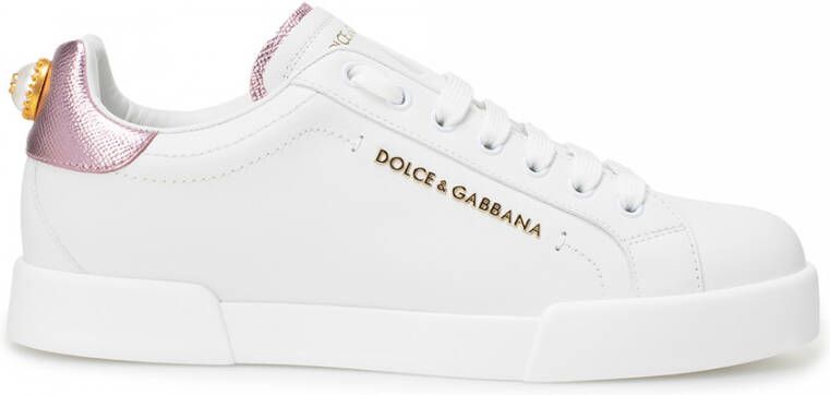 Dolce & Gabbana Klassieke Sneaker met Contrasterende Hak en Kunstmatige Parelversieringen White Dames