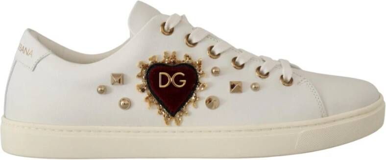 Dolce & Gabbana Leren Sneakers met Gouden Studs en Rood Fluweel Hart Borduurwerk White Dames