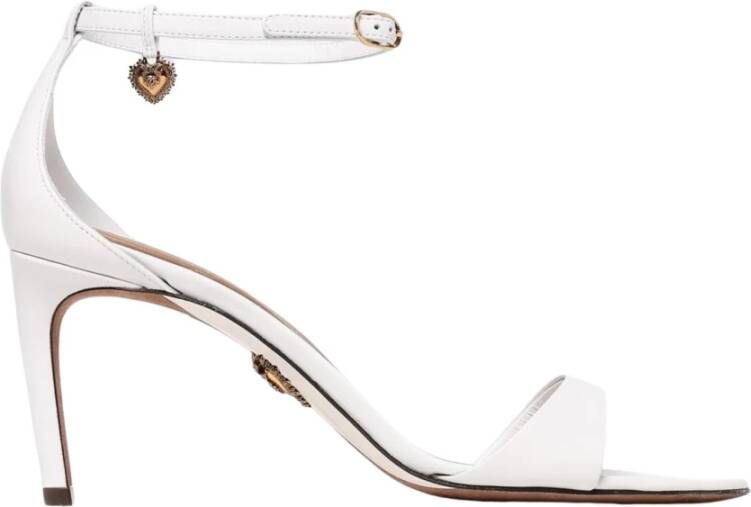 Dolce & Gabbana Witte sandalen met hoge hakken hart bedel