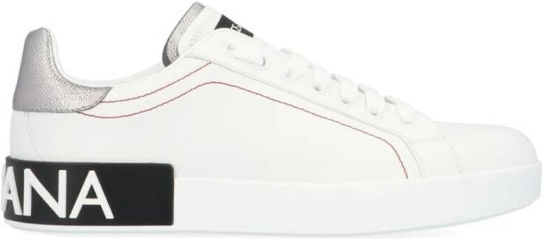 Dolce & Gabbana Witte Portofino Sneakers met Contrasterend Detail Witte lage sneakers met zilveren gelamineerde hiel White Dames