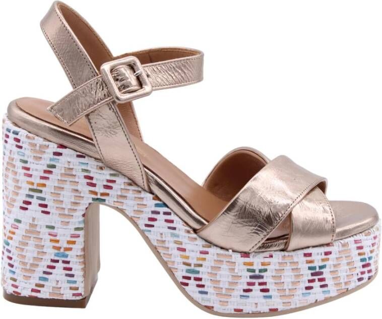 Donna Lei Uganda Sandal