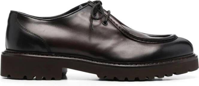 Doucal's Bruin Leren Veterschoenen met Dikke Hak