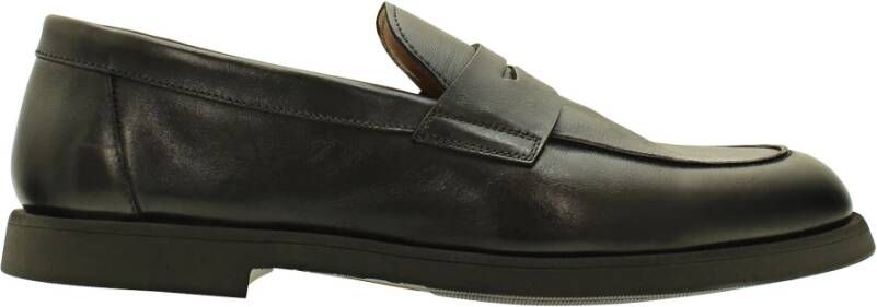 Doucal's Bruine leren loafers