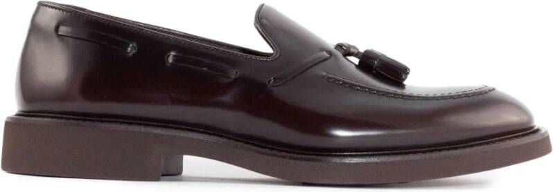 Doucal's Bruine leren loafers met kwastjes
