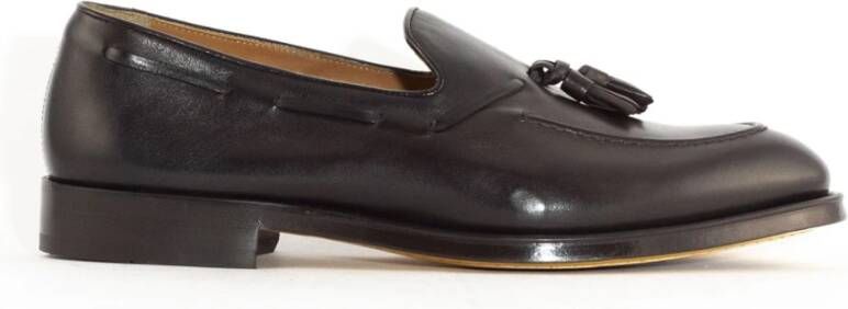 Doucal's Bruine leren loafers met kwastjes