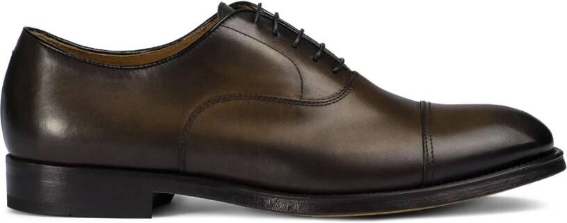 Doucal's Donkerbruine leren veterschoen