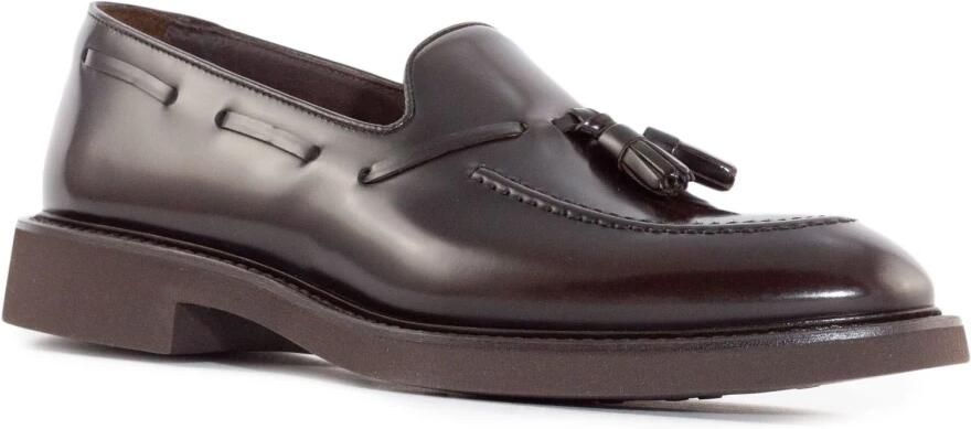 Doucal's Bruine leren loafers met kwastjes