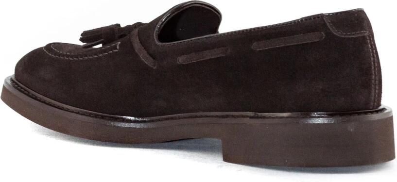 Doucal's Bruine Suède Loafer met Stikdetail
