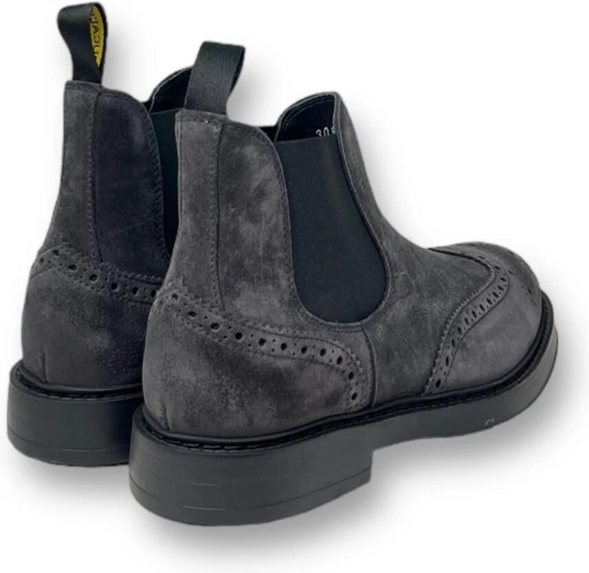 Doucal's Chelsea Boots