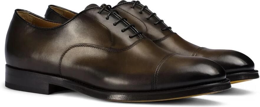 Doucal's Donkerbruine leren veterschoen