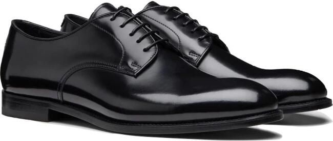 Doucal's Gepolijste Leren Derby Schoenen