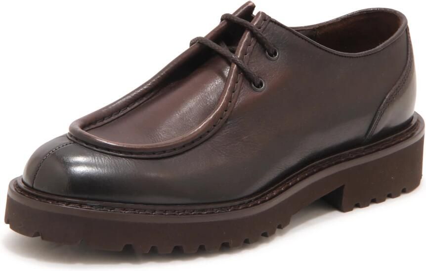Doucal's Italiaanse Veterschoenen Triumph Bruin