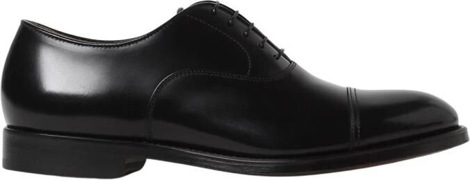 Doucal's Klassieke zwarte brogue jurkschoenen