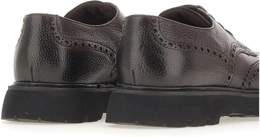 Doucal's Laced Shoes