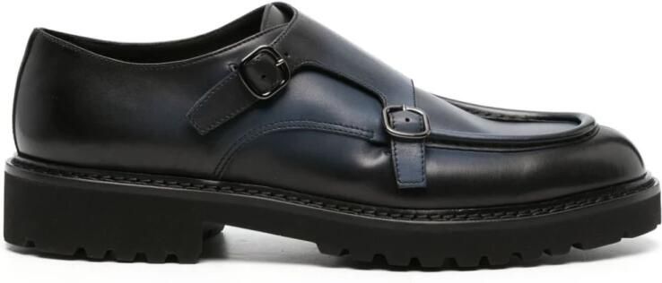 Doucal's Schoen met dubbele gesp