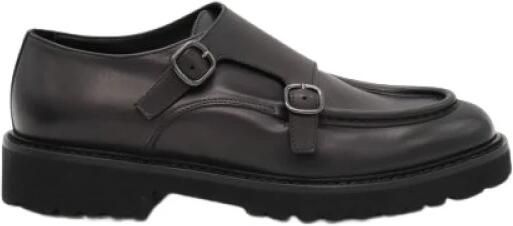 Doucal's Schoen met dubbele gesp