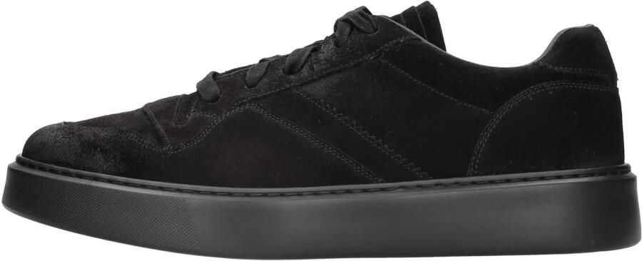 Doucal's Sneakers