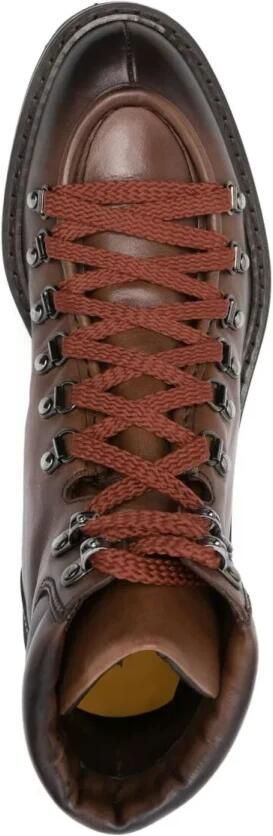 Doucal's Stijlvolle Enkellaars met Ganci-detail