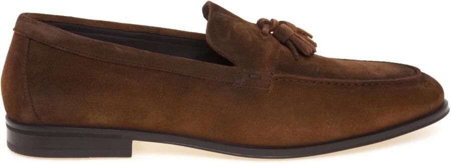 Doucal's Tassel Loafer