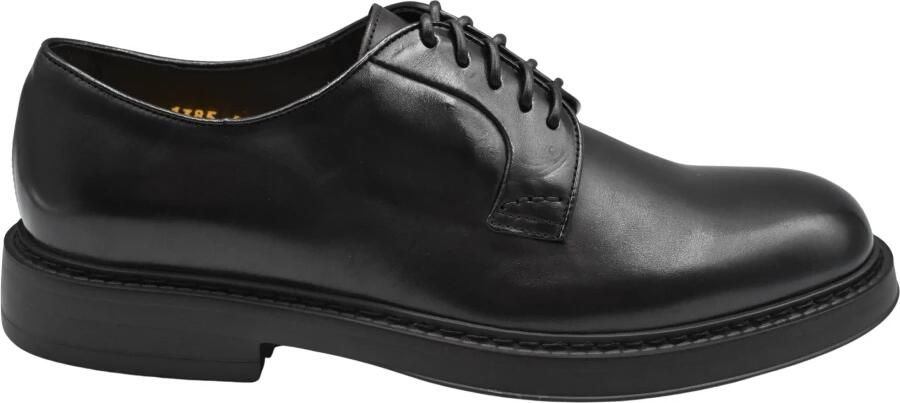 Doucal's Veterschoenen