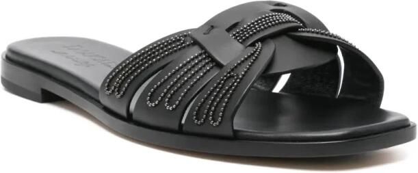 Doucal's Zwarte leren platte sandalen met uitsparingen