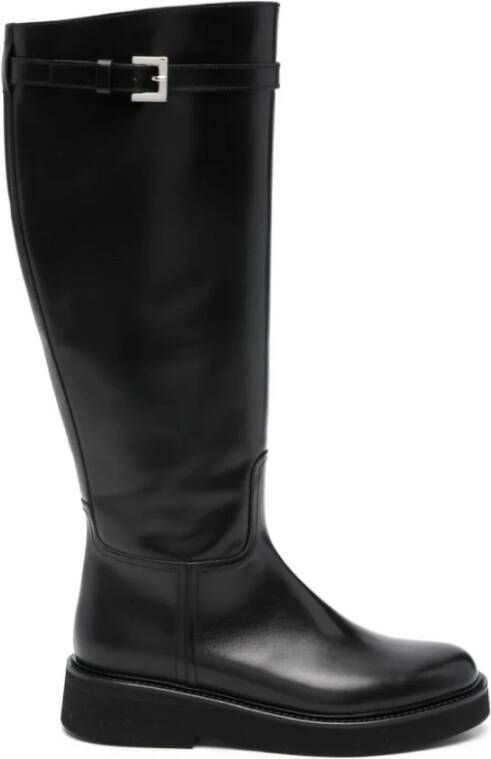 Doucal's Boots Ankle Boots With Smooth Leather Finish in zwart