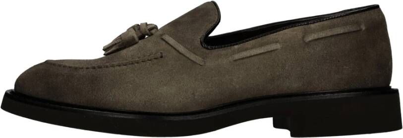 Doucal's Platte schoenen Bruin