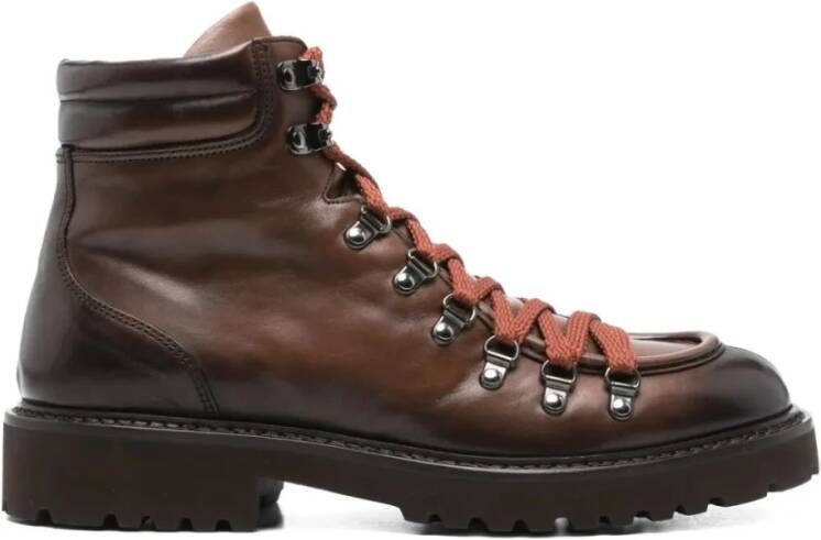 Doucal's Stijlvolle Enkellaars met Ganci-detail