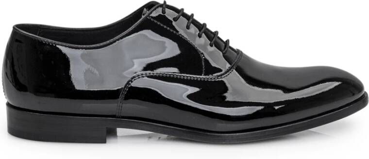 Doucal's Zwarte Gepolijste Veterschoenen