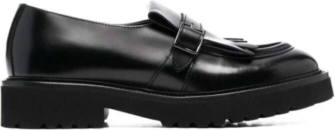 Doucal's Zwarte leren loafers met franjes