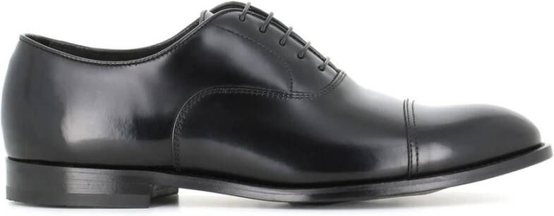 Doucal's Zwarte leren Oxford veterschoenen