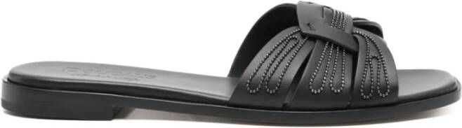 Doucal's Zwarte leren platte sandalen met uitsparingen