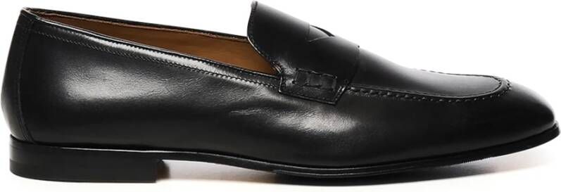Doucal's Zwarte Leren Platte Schoenen Elegante Stijl