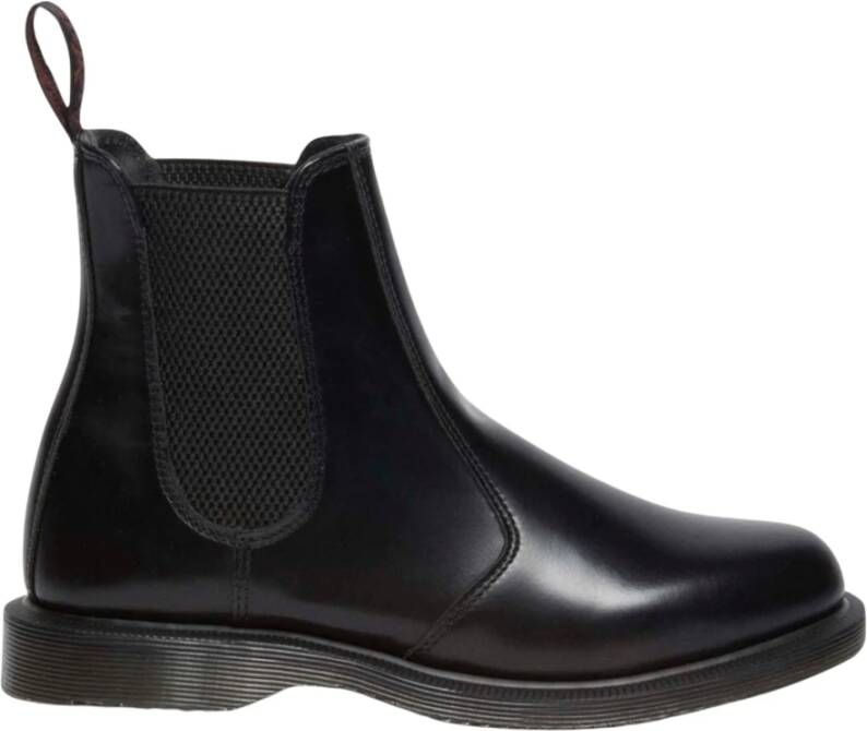 Dr. Martens 2976 Smooth Chelsea Laars