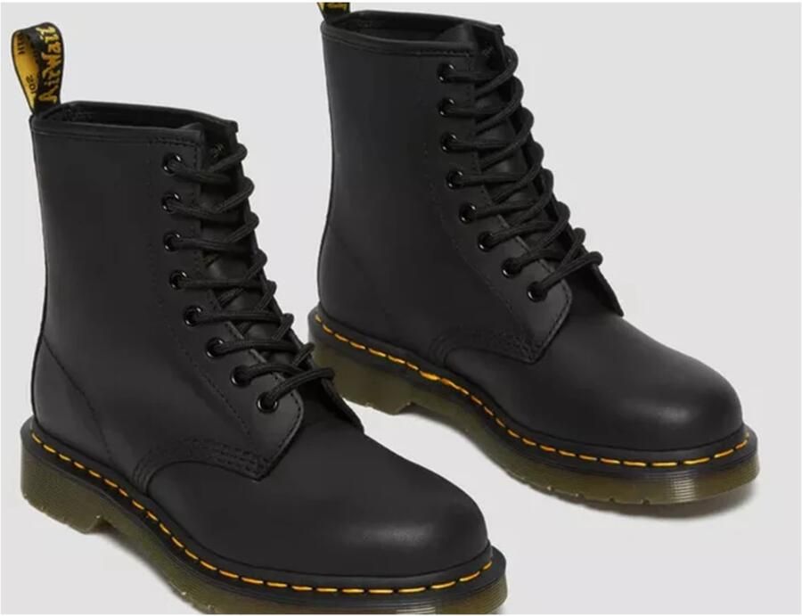 Dr. Martens 1460 Greasy 8‑Eye Boot