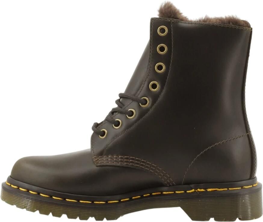 Dr. Martens 1460 Serena Boot