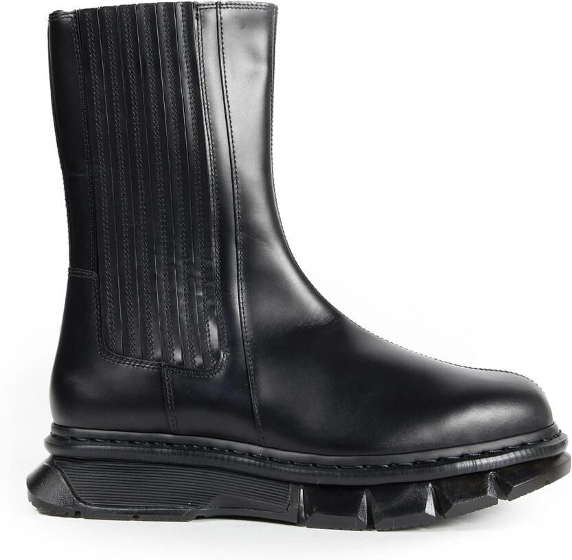 Dr. Martens Awri 1.0 Chelsea Boot