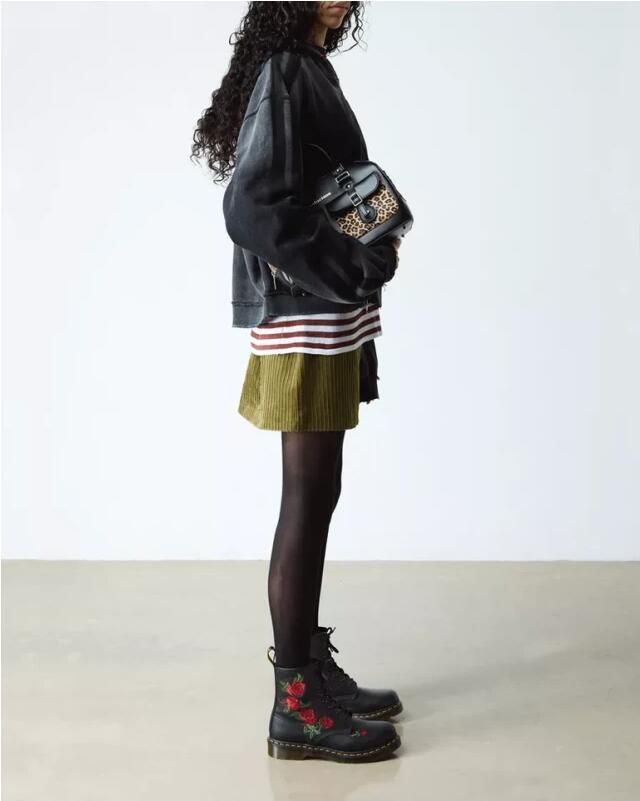 Dr. Martens 1460 Vonda Dames Veterboots Zwart - Foto 2