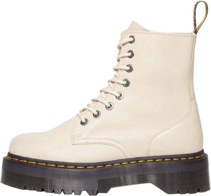 Dr. Martens Beige Leren Enkellaarzen met Dubbele Sluiting Beige Dames