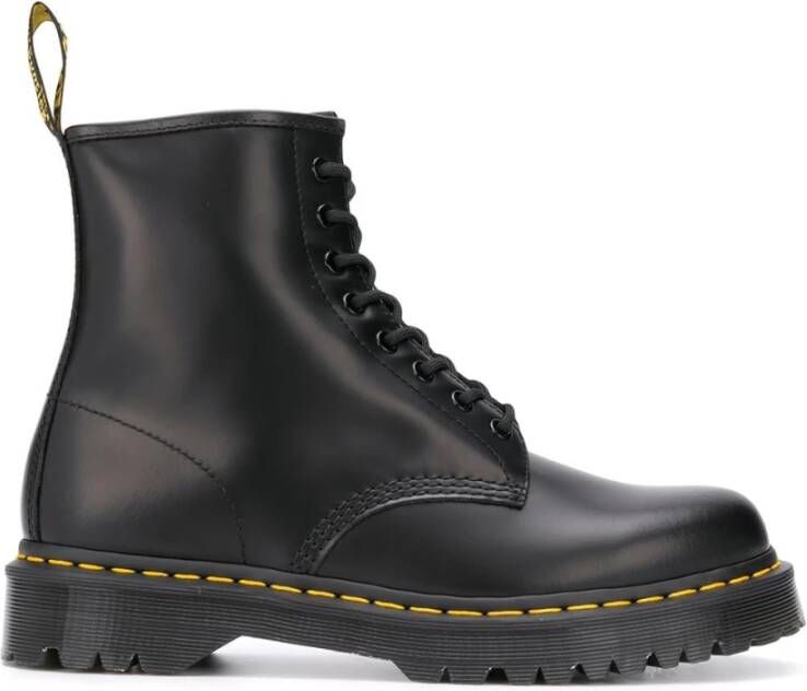 Dr. Martens Klassieke Leren Laarzen voor Dagelijks Gebruik