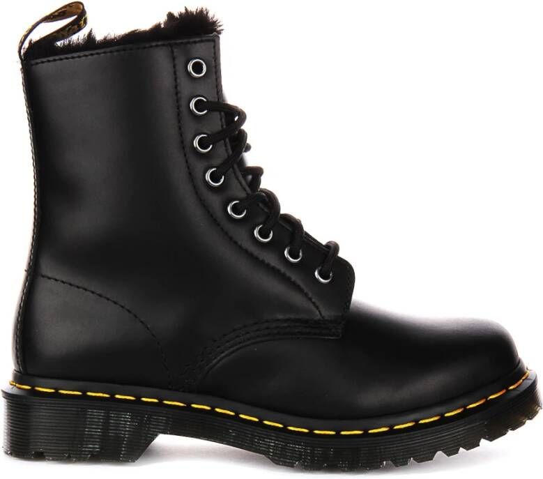 Dr. Martens Laarsjes met faux fur voering